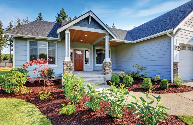 Essential Exterior Decor Tips for Better Curb Appeal